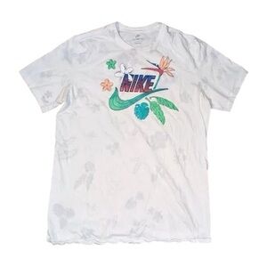 Nike The Nike Tee Paradise Plant T-shirt Size Medium